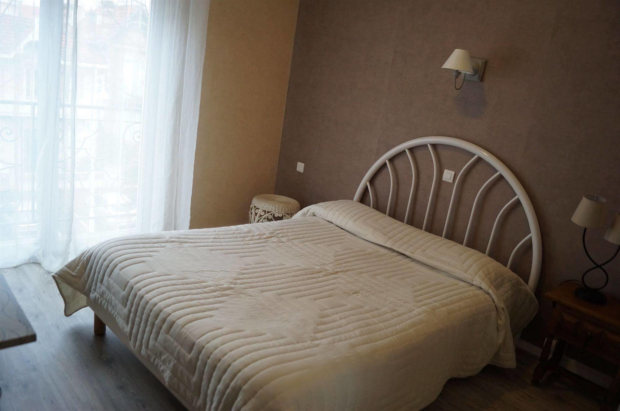 Le Novel Otel Arcachon Dış mekan fotoğraf